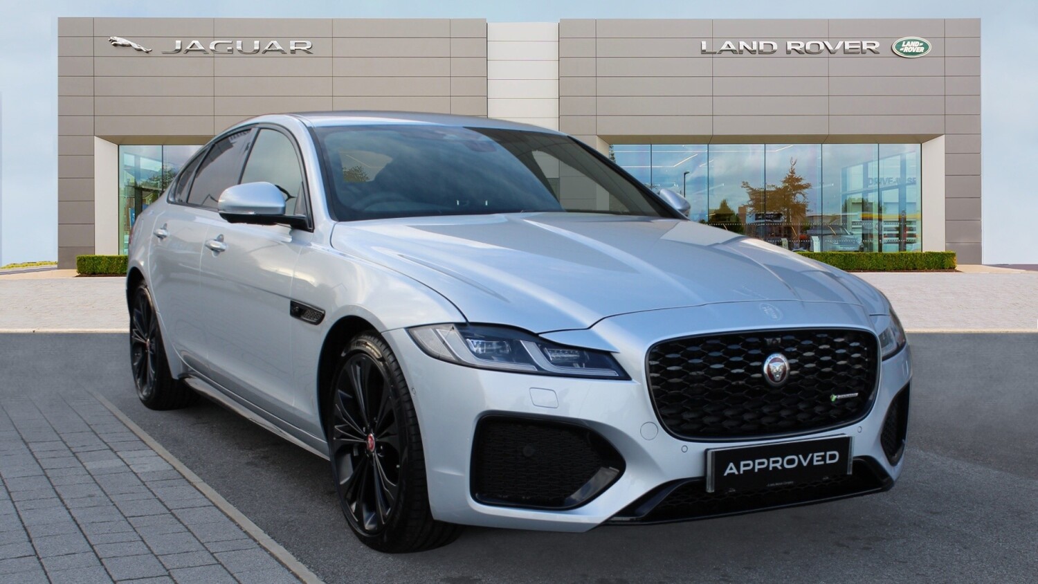 Used Jaguar XF 2.0 D200 RDynamic SE 4dr Auto Diesel Saloon for Sale